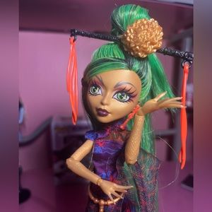 Monster High Doll / Jinafire Long / Scaris City of Frights